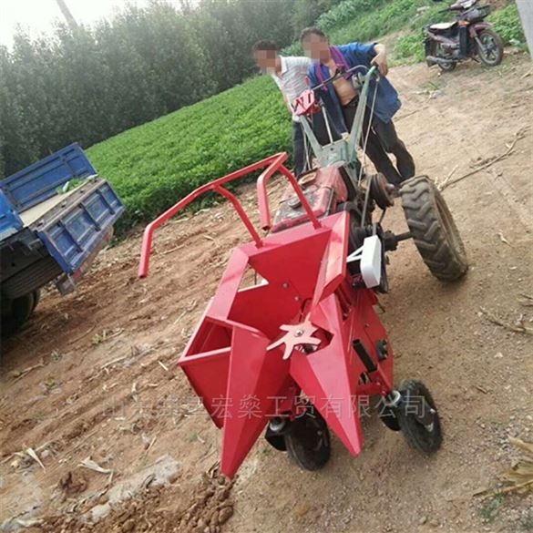 收玉米的机器 手扶拖拉机带单垄玉米收获机